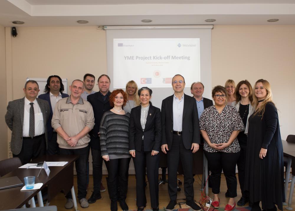 Boğaziçi'nden genç göçmenlere yönelik girişimcilik eğitimleri